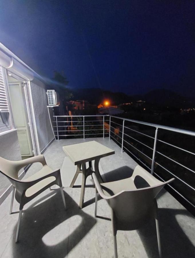 Apartments Tramonto Бар Экстерьер фото